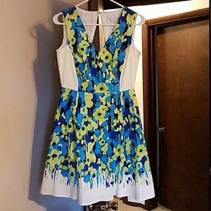 NY&CO Beautiful Spring Dress